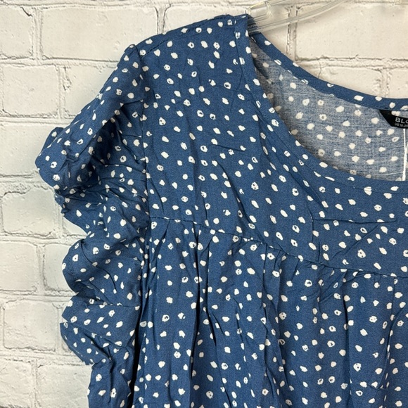 BloomChic Blue & White Ruffle Cap Sleeve Tiered Top Plus Size 2X - Picture 3 of 6